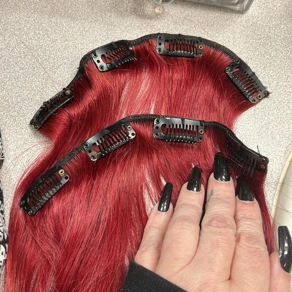 Vp fashion red clip in extensions - Picture 6 of 7